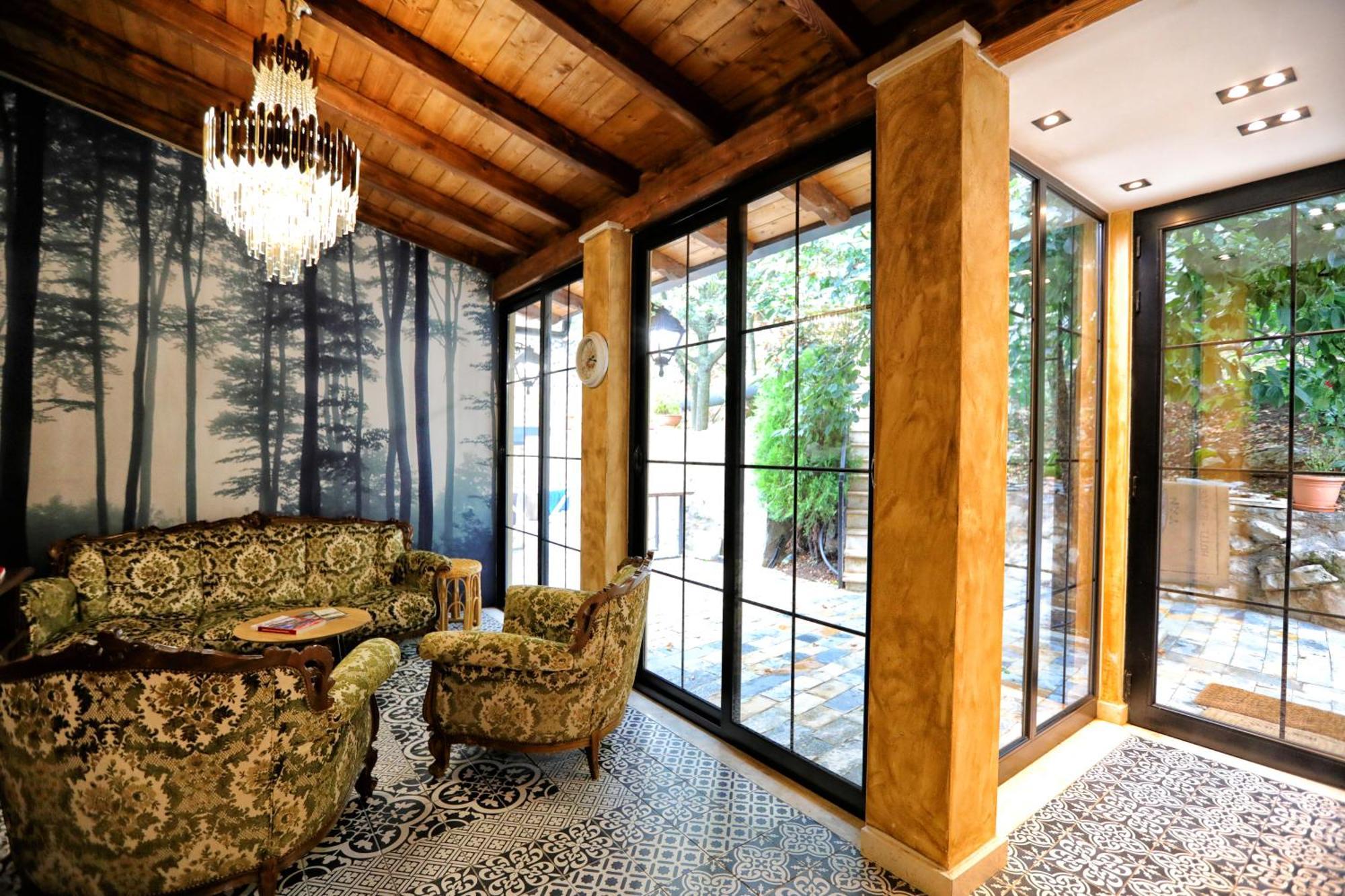 Hotel Labiatan Zogaji Екстериор снимка