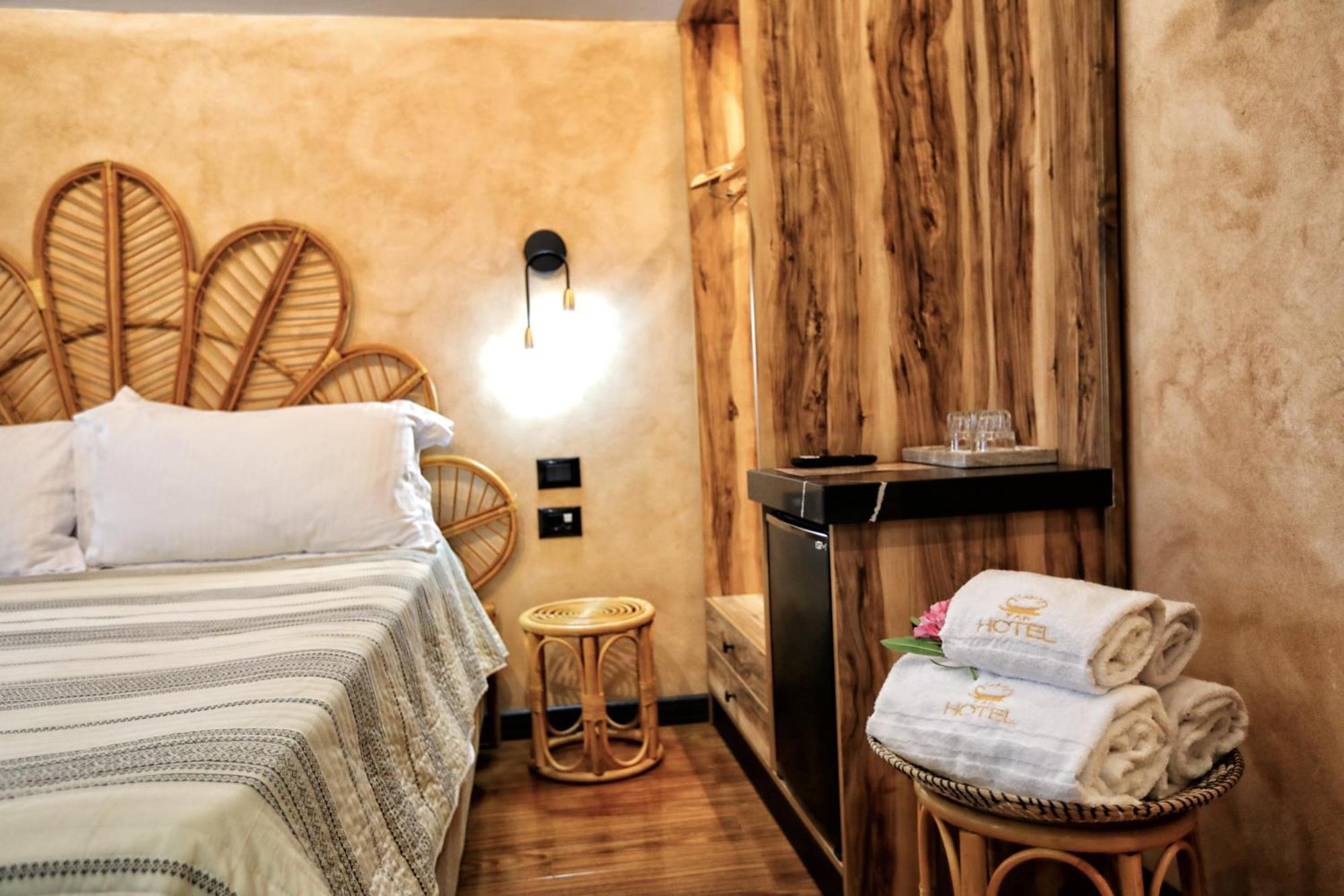 Hotel Labiatan Zogaji Екстериор снимка
