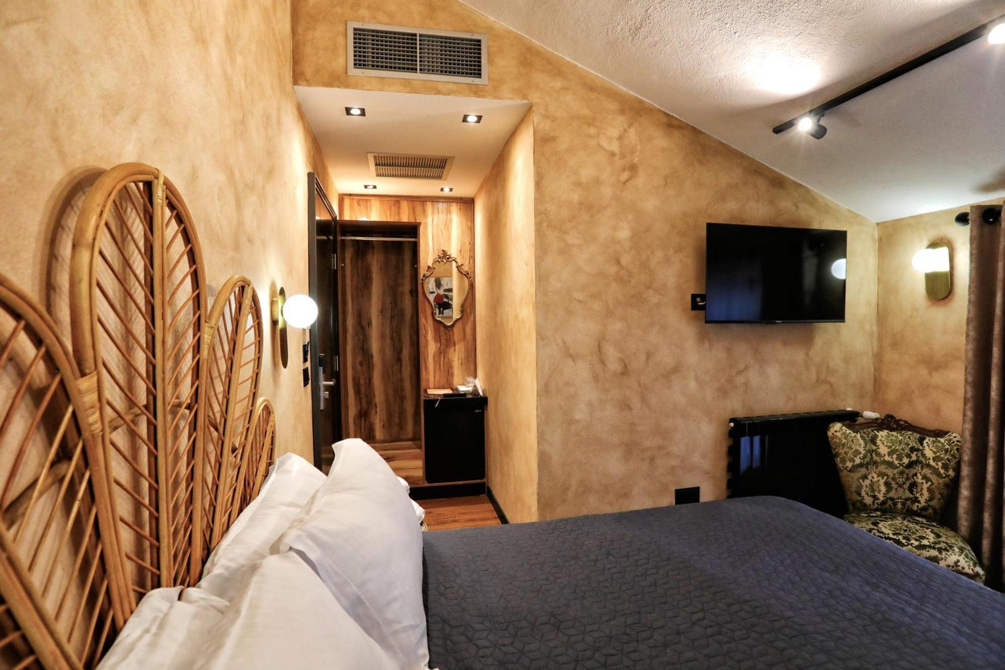 Hotel Labiatan Zogaji Екстериор снимка