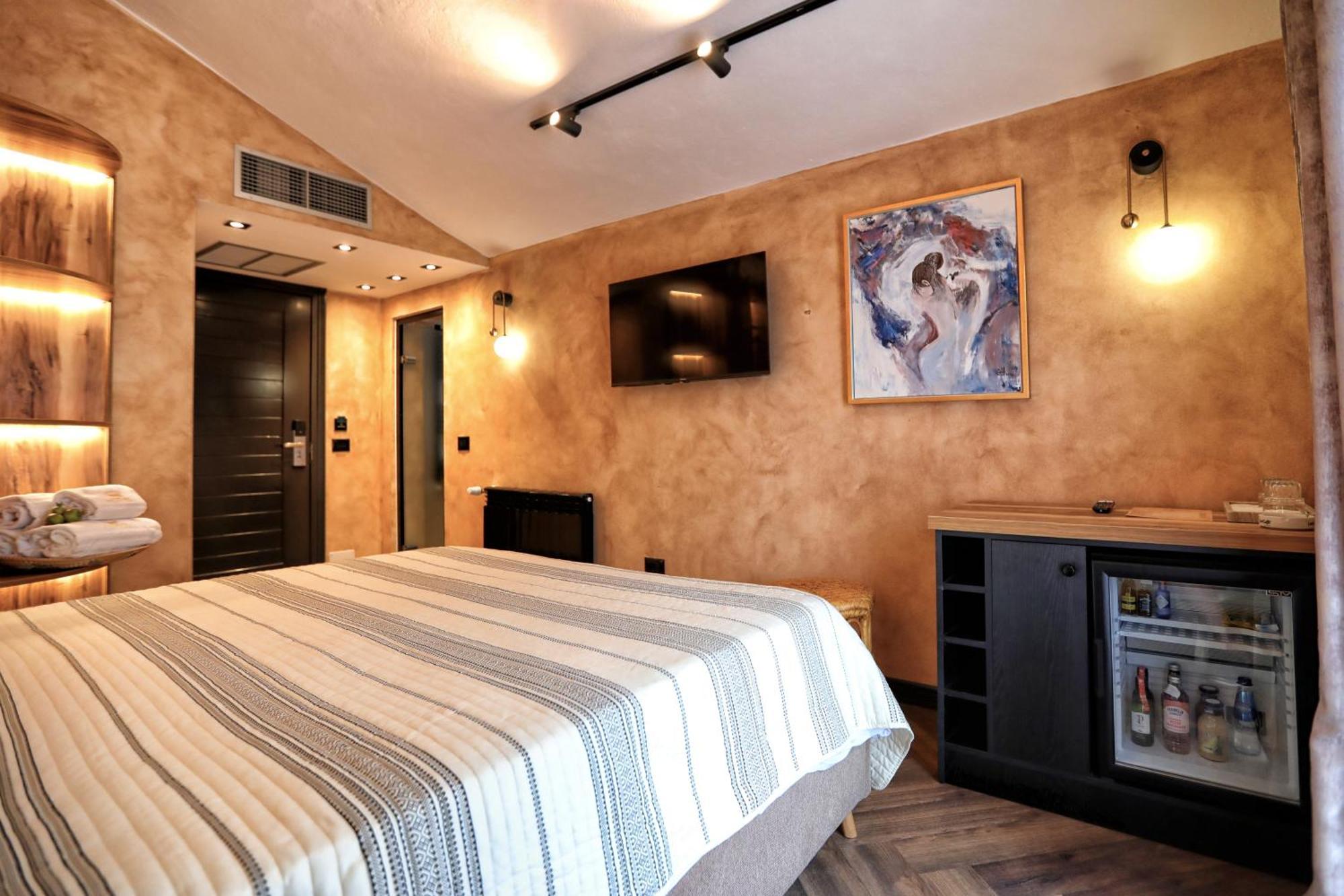 Hotel Labiatan Zogaji Екстериор снимка
