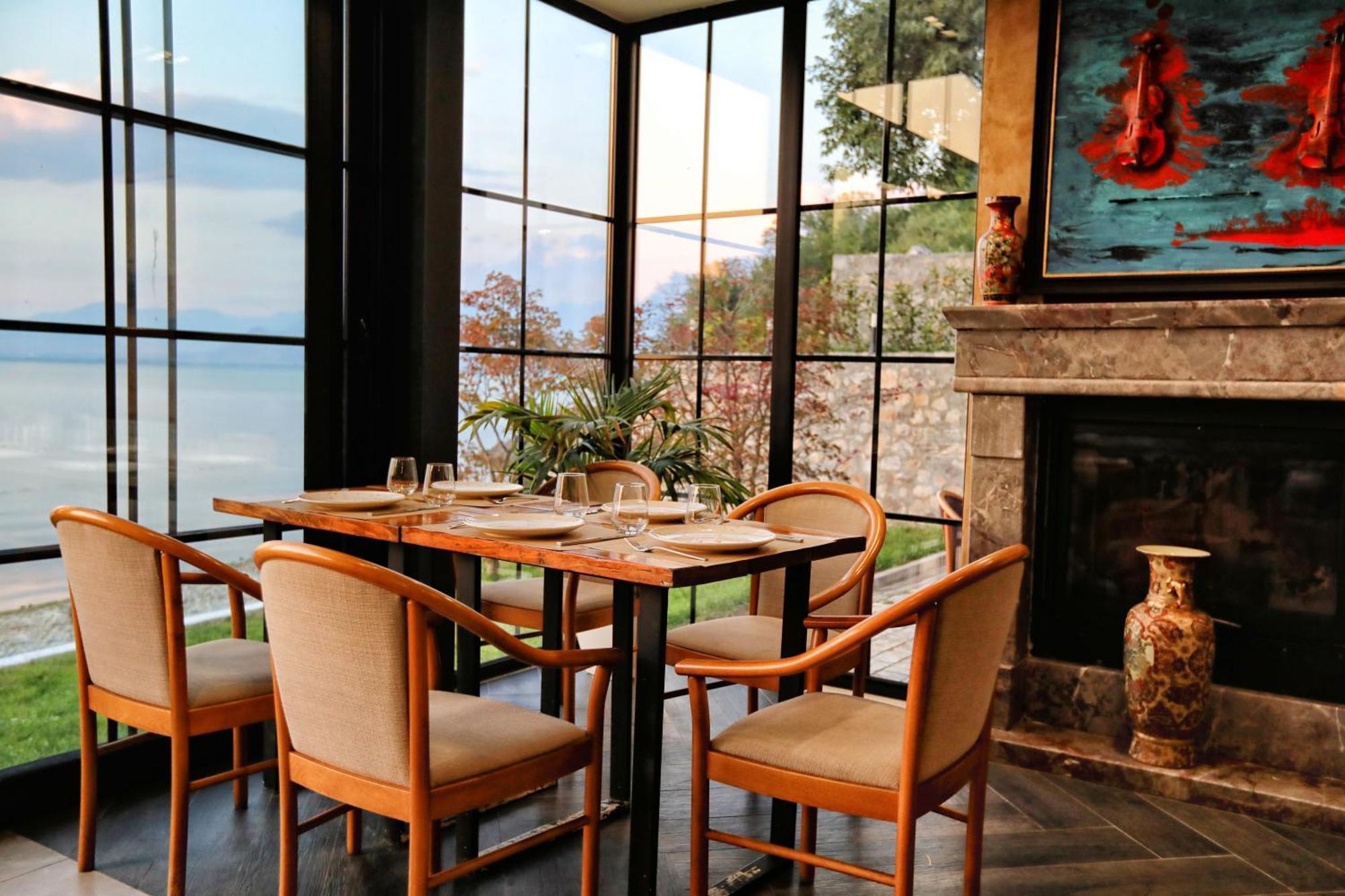 Hotel Labiatan Zogaji Екстериор снимка