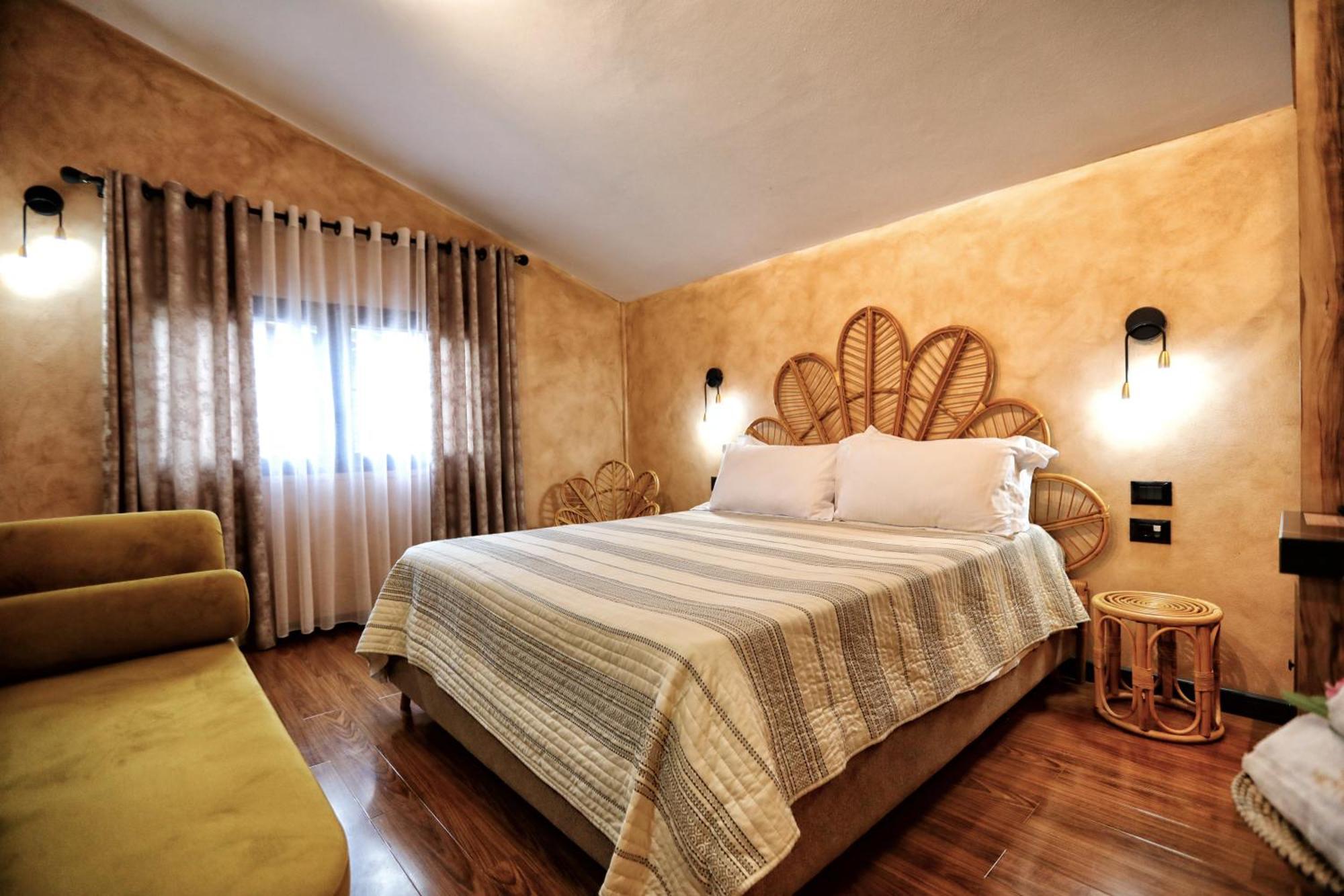 Hotel Labiatan Zogaji Екстериор снимка