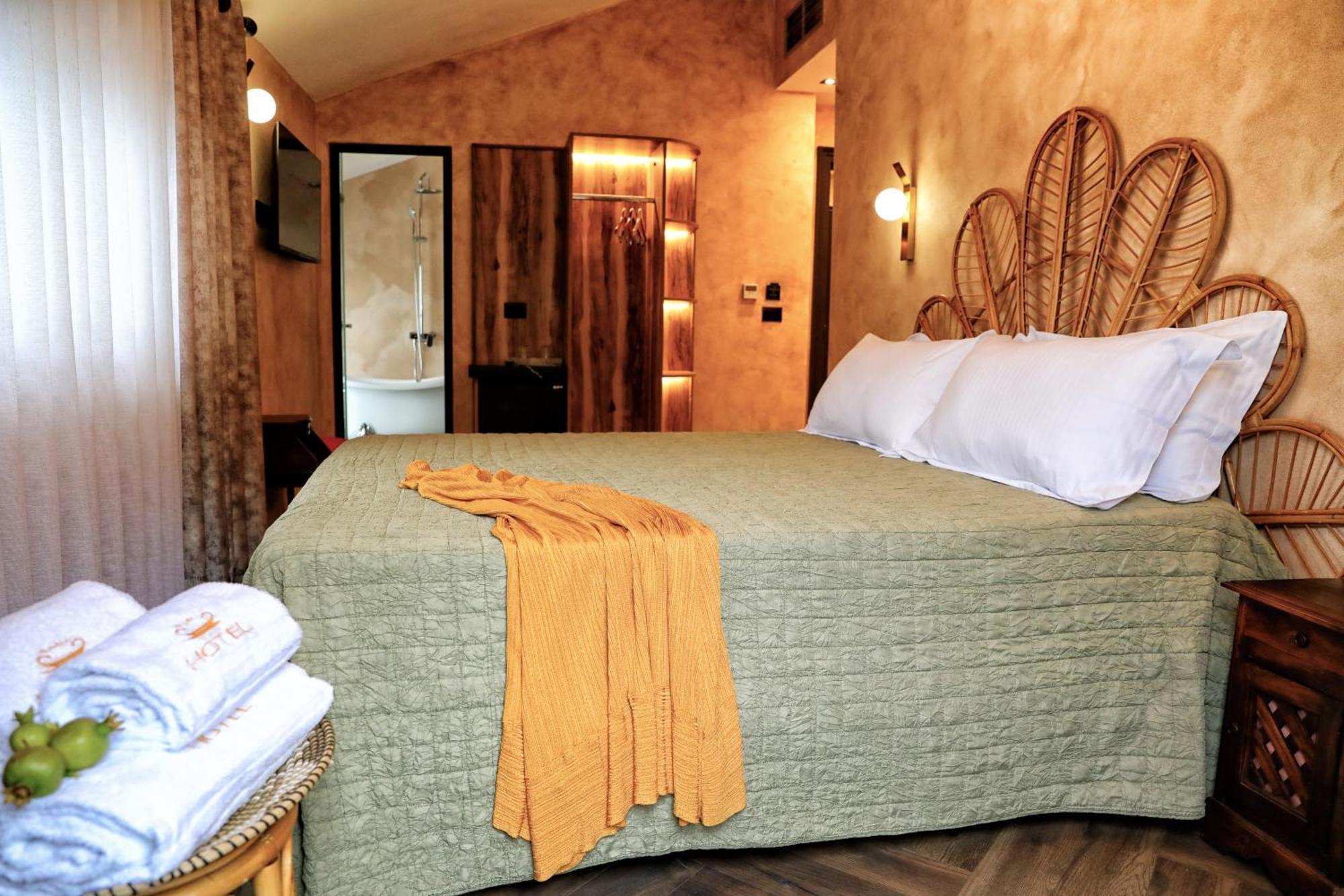 Hotel Labiatan Zogaji Екстериор снимка