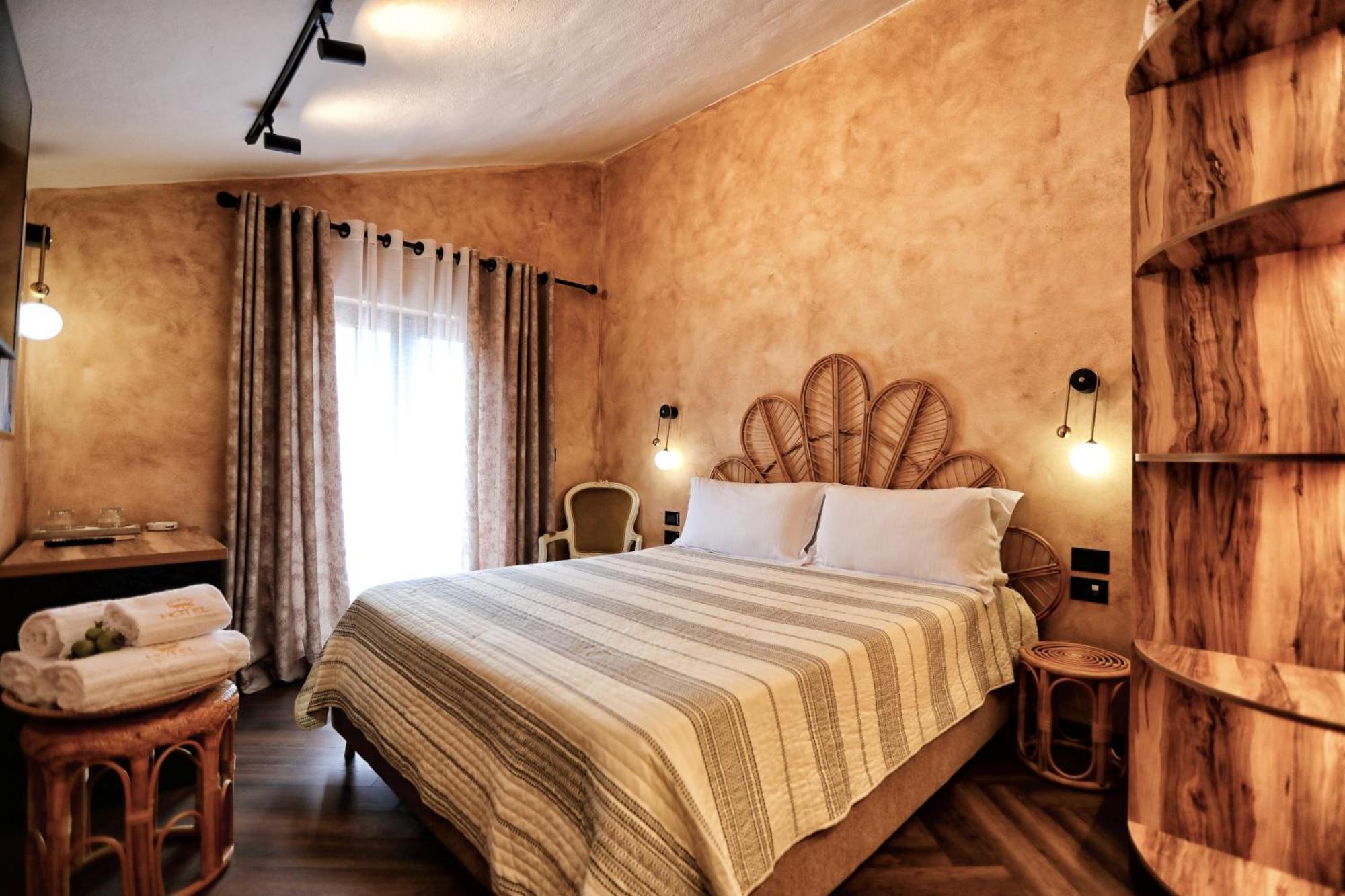 Hotel Labiatan Zogaji Екстериор снимка